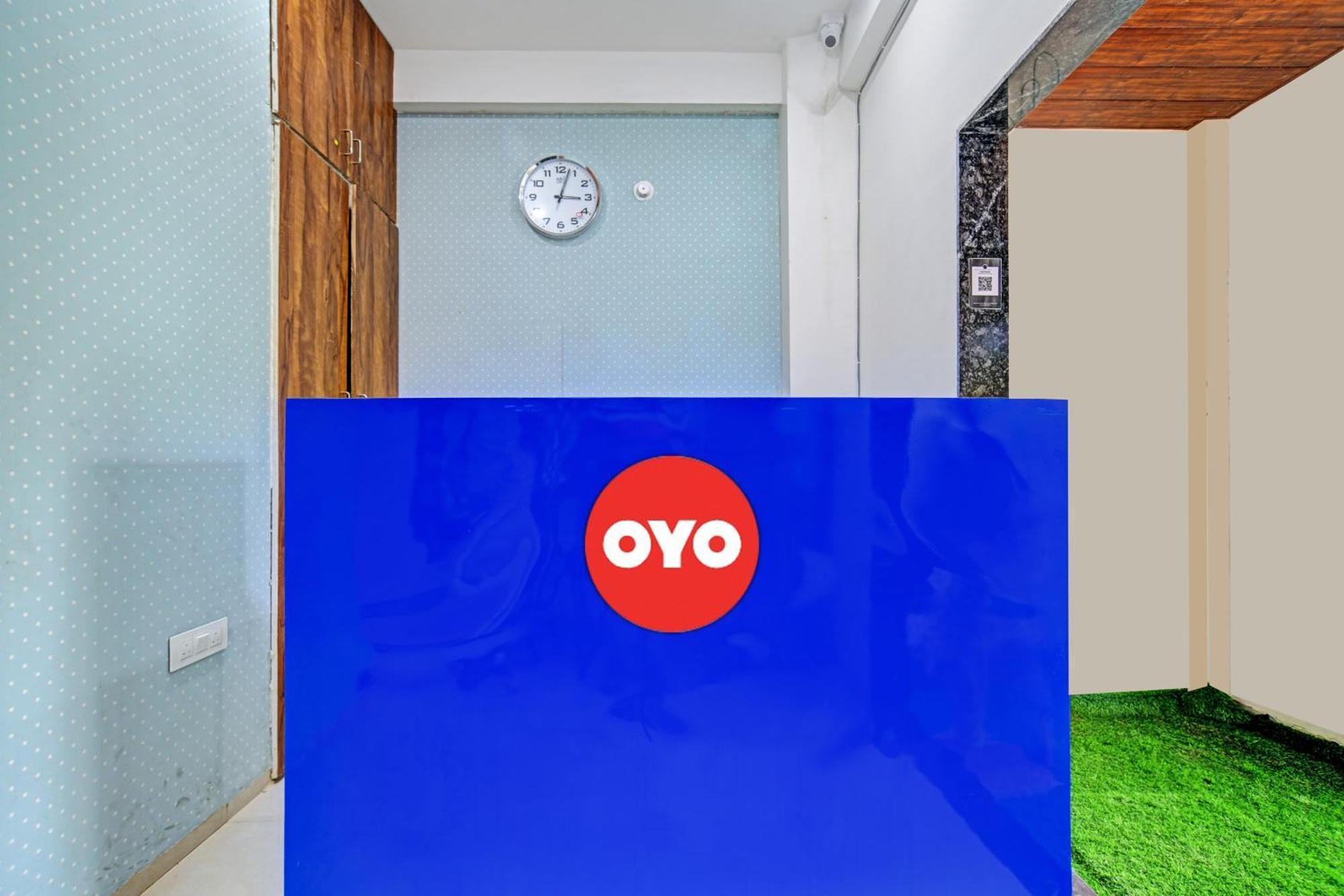 Oyo Flagship Hotel Blue Tick Indore Ngoại thất bức ảnh