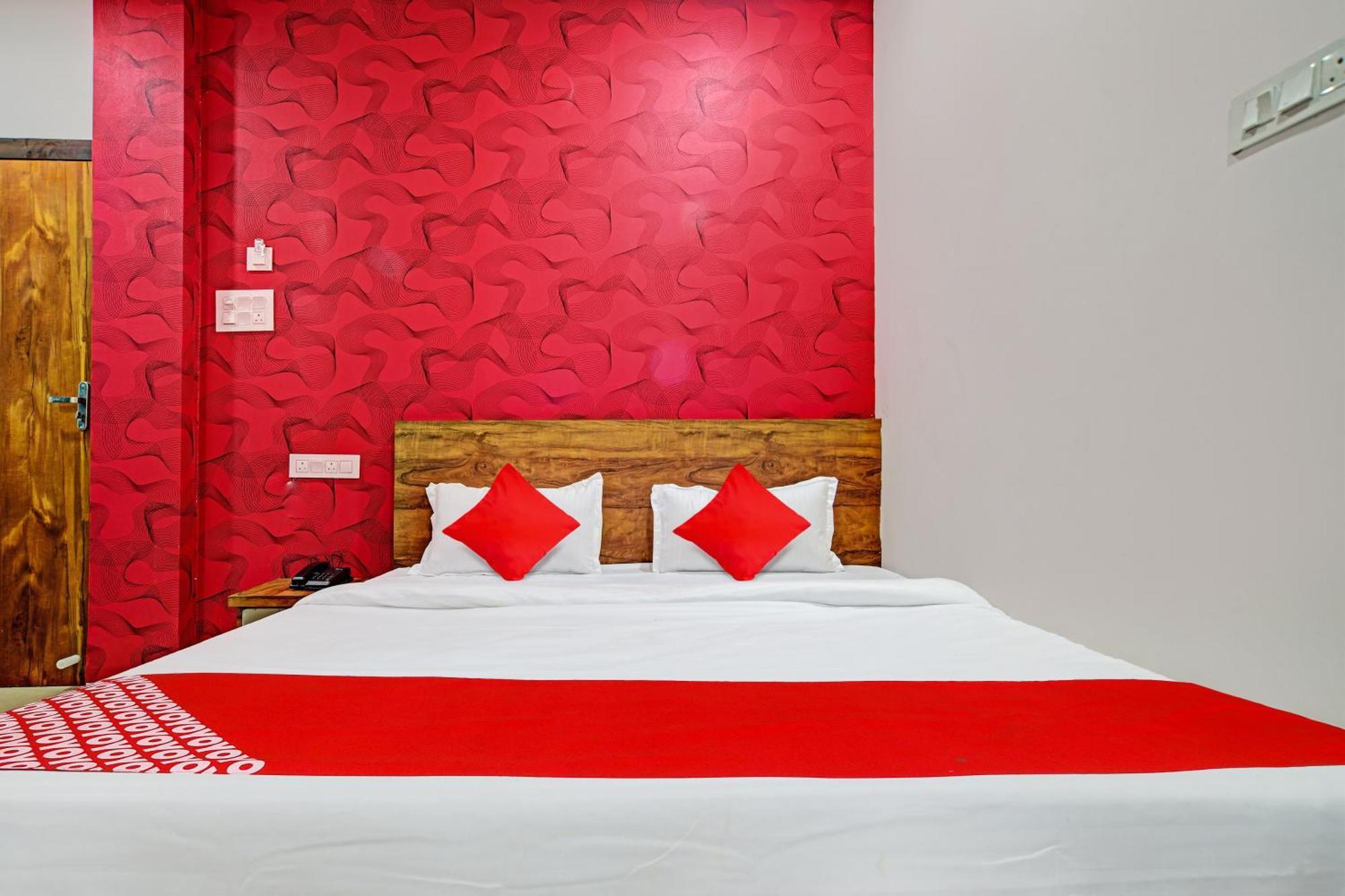 Oyo Flagship Hotel Blue Tick Indore Ngoại thất bức ảnh