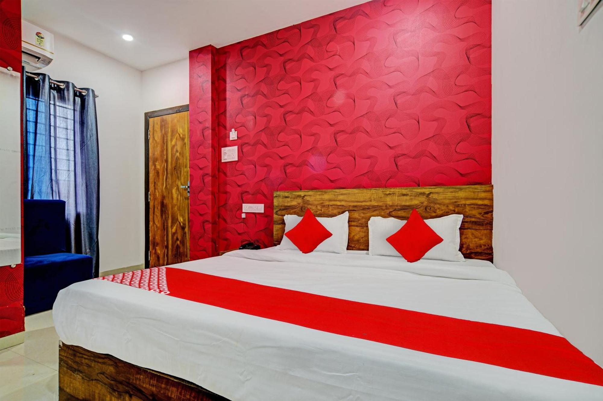Oyo Flagship Hotel Blue Tick Indore Ngoại thất bức ảnh